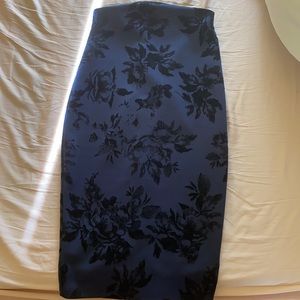 Lulus Pencil skirt - Navy with Black Velvet Detail